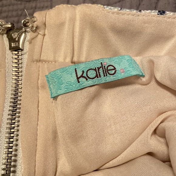 Karlie short/top set sz large worn twice - Picture 4 of 10